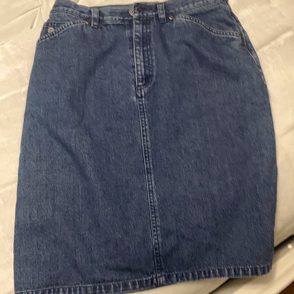 High waisted denim skirt